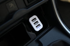 Avtomobilski USB polnilec PCH-03 s tremi izhodi
