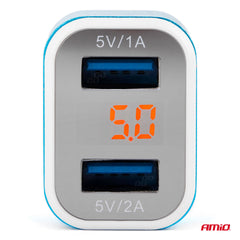 USB-biloplader med to USB-porte