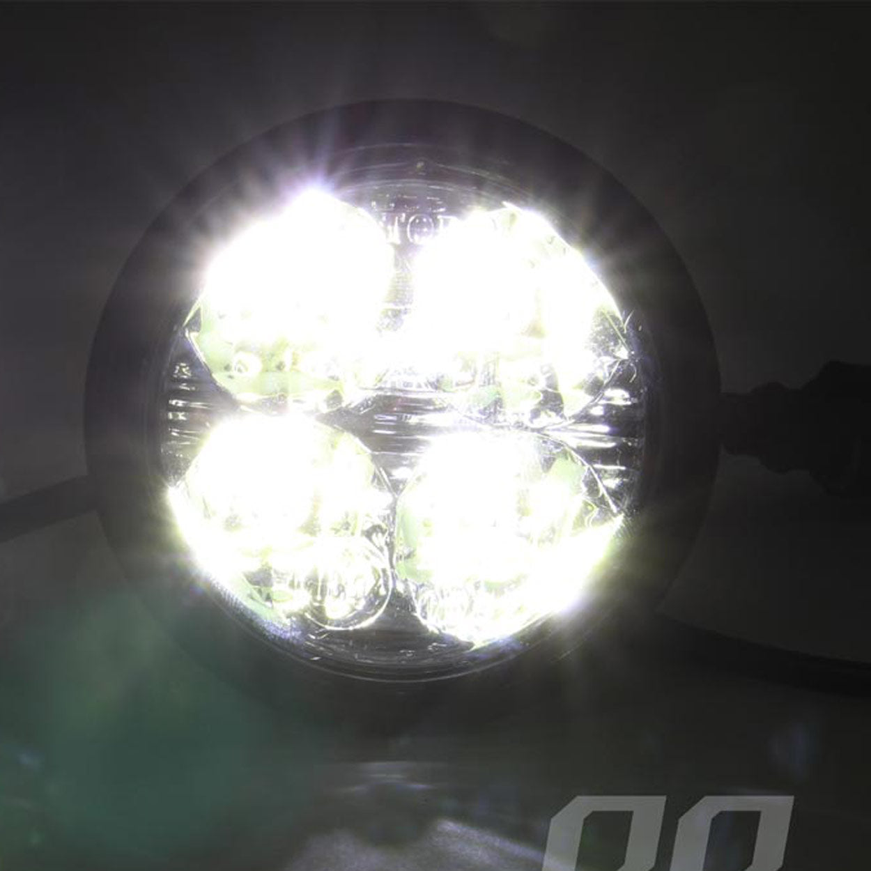 Dnevne luči DRL 510HP na vozilu