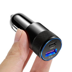 Car-Carger z polnjenjem USB-A in USB-C-Fast