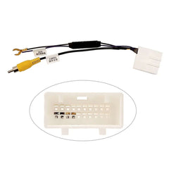 Adapterski kabel Toyota - Originalna vzvratna kamera na naknadno vgrajenem radiu – Carmediaeurope.com