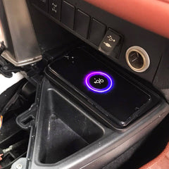 Toyota RAV4 2014-2018 Brezžični polnilnik za telefon s 15 W hitrim polnjenjem 