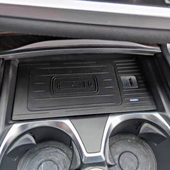 BMW 7-Serie 2016-2022 brezžični polnilec za telefon s 15 W hitrim polnjenjem 