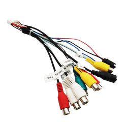 20-pinski RCA avdio kabel – za Carmedia24.si avtoradie z različnimi priključki za zvok in video.