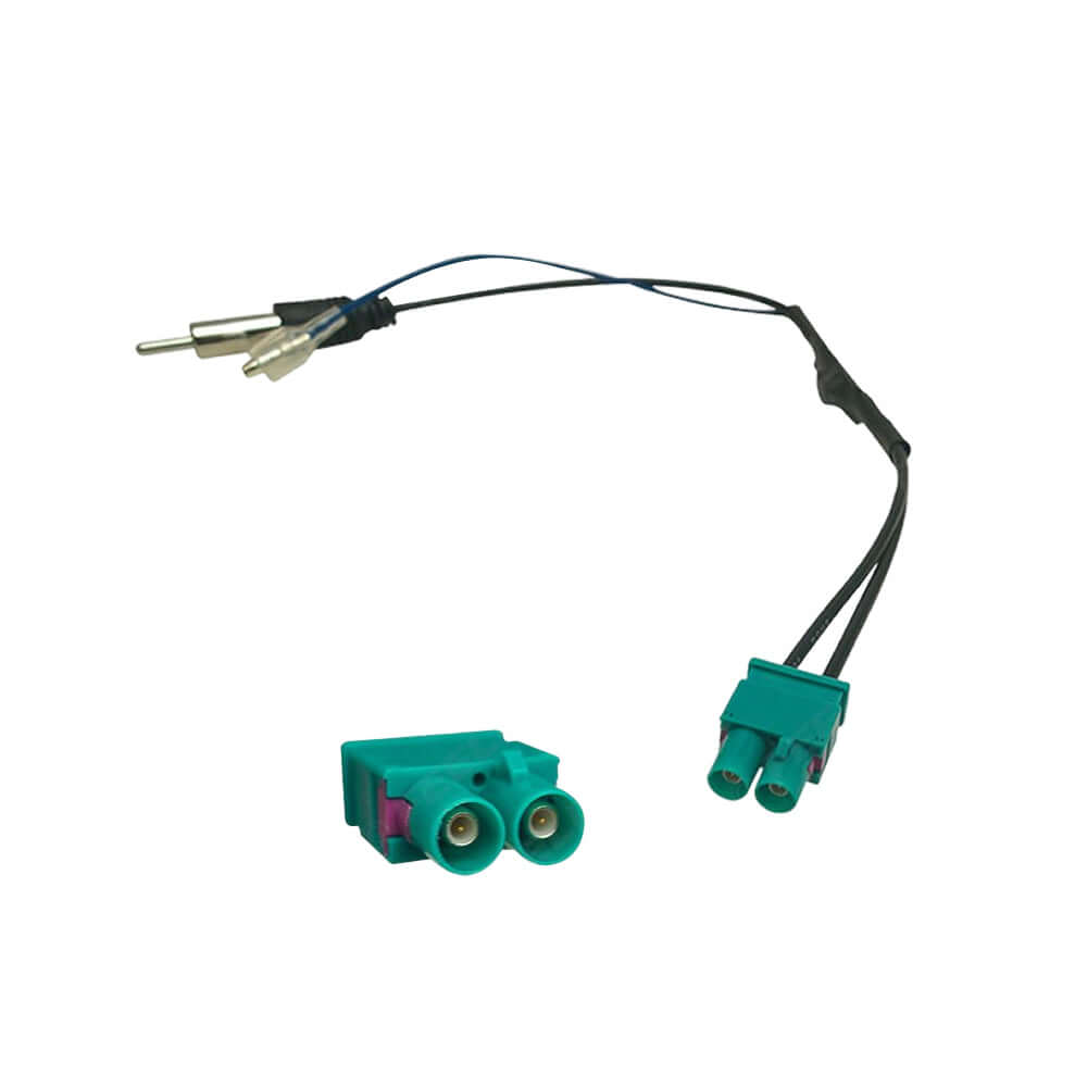 Antenski adapter - VW (dvojni Fakra) z ojačevalnikom, dvojnim Fakra priključkom in kablom za vgradnjo VW radia.